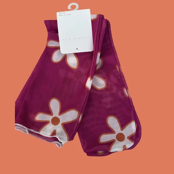 LA HEARTS SOCKS NWT - Picture 1 of 4